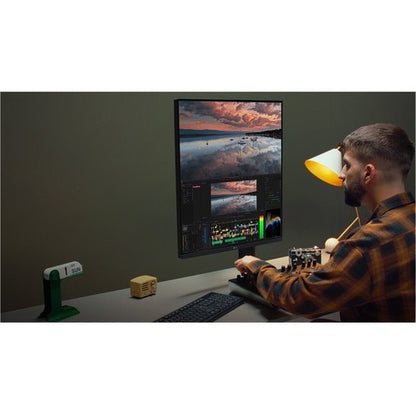 LG 28MQ780-B 28\" Class SDQHD LCD Monitor - 16:18