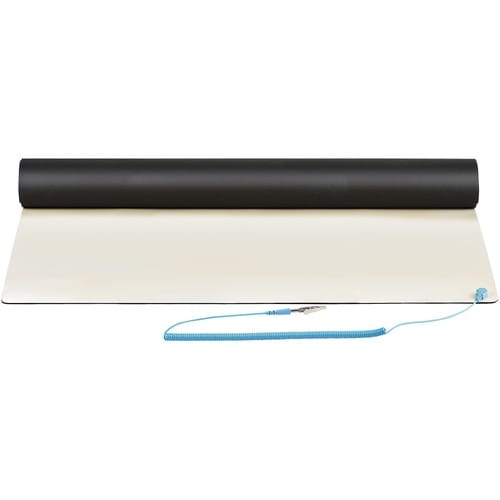 StarTech.com 23x47in Anti Static Mat, ESD Mat for Electronics Repair on Table