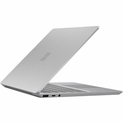 LPTPGO2 I5/8/128 CM PBUP SC HDWR PLATINO COMERCIAL