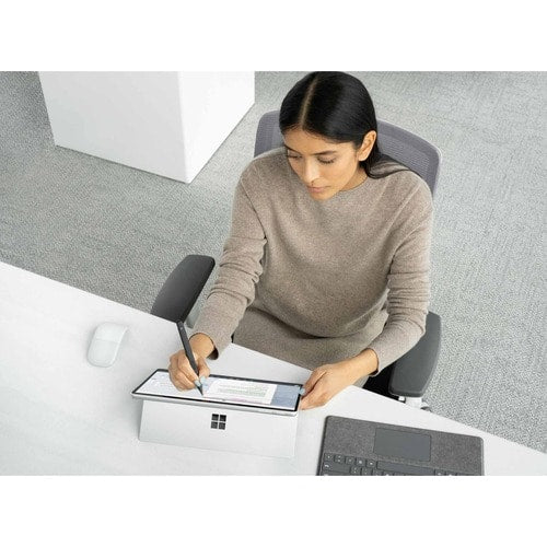 Microsoft Surface Pro 9 Tablet - 13\" - 8 GB - 128 GB SSD