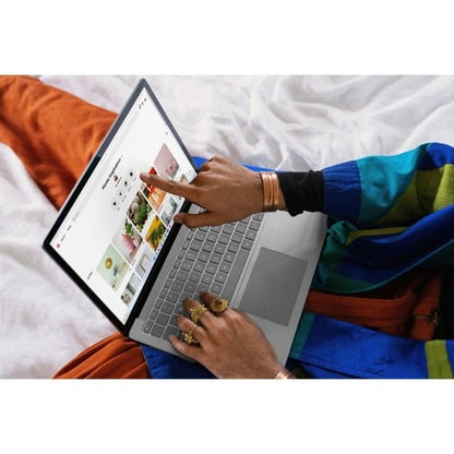 ORDINATEUR PORTABLE 5 13IN I7 16 256CM WIN11 EN HDWR COMM PT