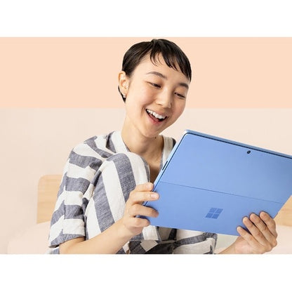 Microsoft Surface Pro 9 Tablet - 13\" - 16 GB - 256 GB SSD