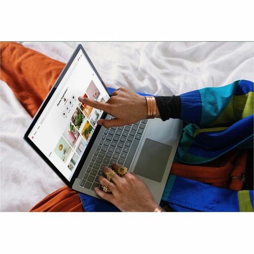 LAPTOP 5 15IN I7/16/256 BI PLAT WIN11 HDWR COMM