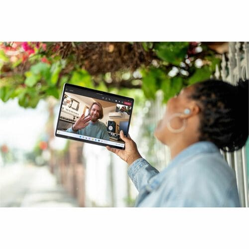 Microsoft Surface Pro 9 Tablet - 13\" - 16 GB - 512 GB SSD