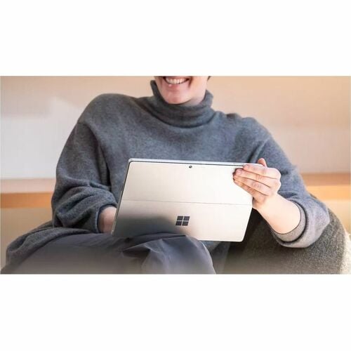 Microsoft Surface Pro 9 Tablet - 13\" - 16 GB - 512 GB SSD