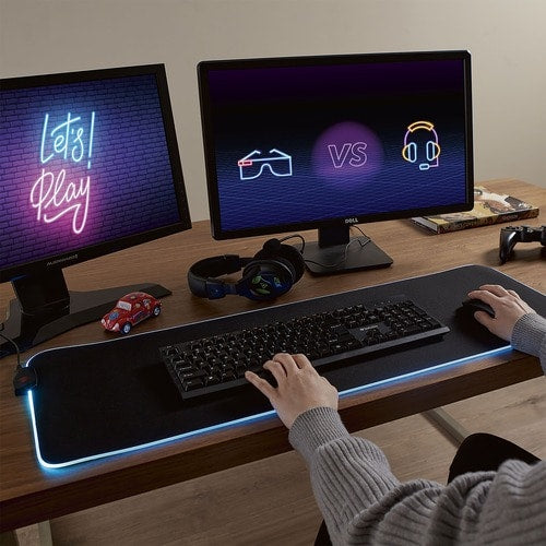 Mad Catz S.U.R.F. RGB Gaming Mousepad