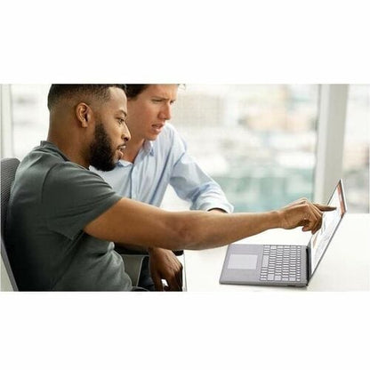 LAPTOP 5 15IN I7 8 512CM WIN11 BI HDWR COMM PLATINUM