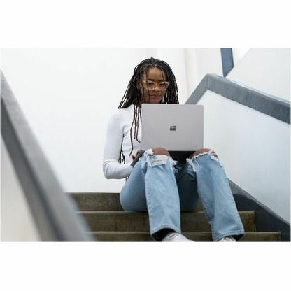 LAPTOP 5 15IN I7 8 512CM WIN11 BI HDWR COMM PLATINUM