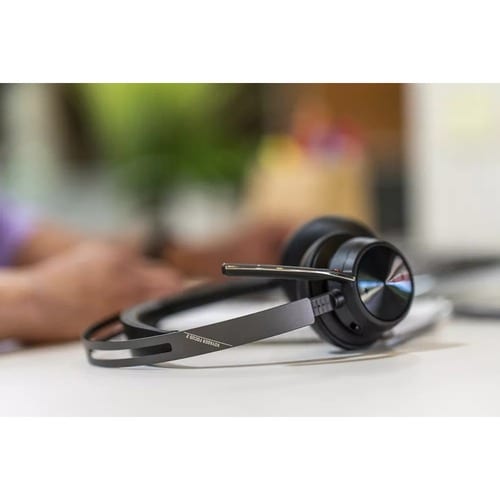 Poly Voyager Focus 2 USB