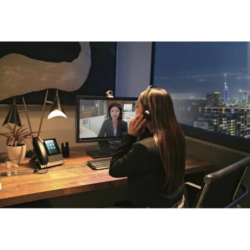 Poly Voyager Focus 2 USB