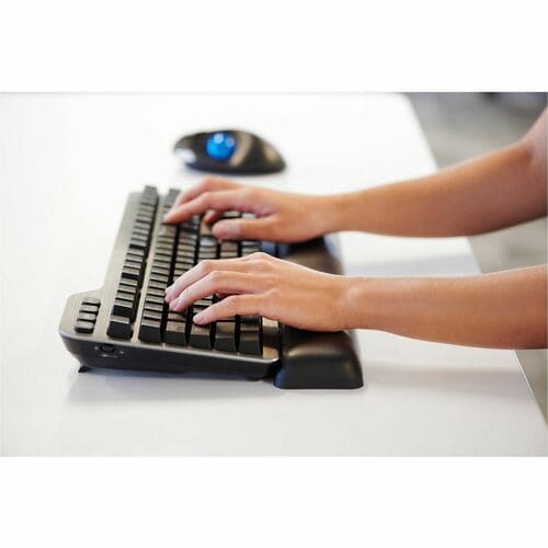 Clavier mécanique silencieux Kensington MK7500F QuietType Pro avec fonction de réunion