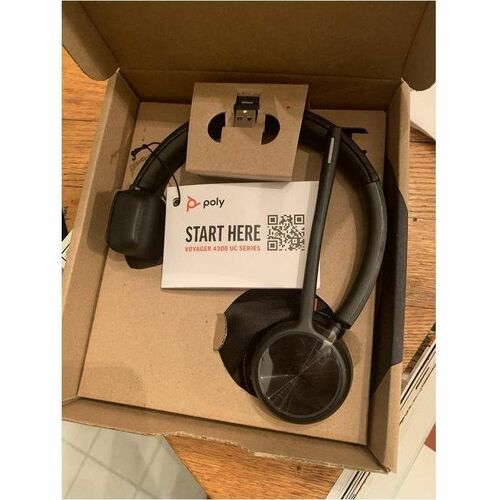 Poly Voyager 4310 USB-A Headset +BT700 dongle TAA