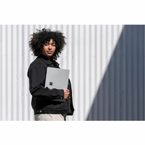 Microsoft Surface Laptop Studio 14.4\" (365.76 mm)