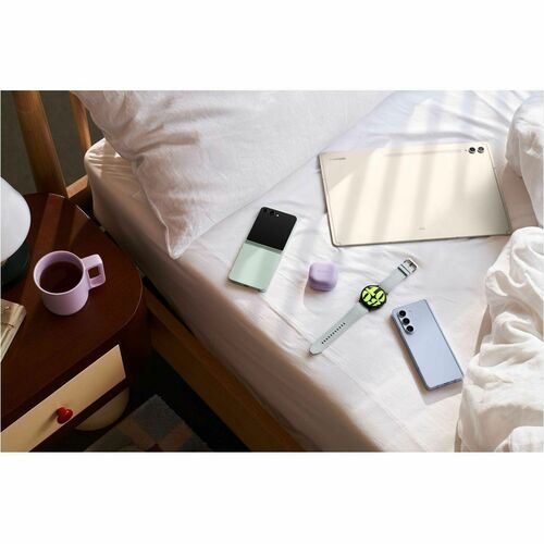 Samsung Galaxy Z Flip5 SM