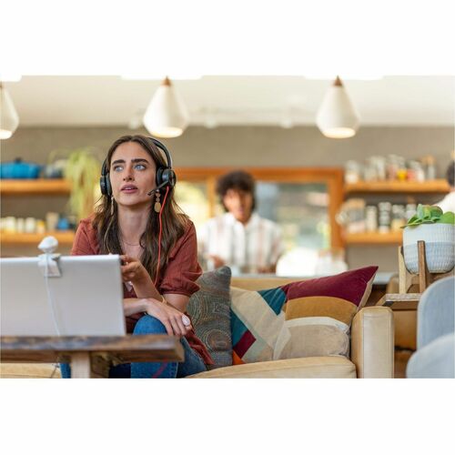 Poly Blackwire 8225 Headset +USB-C/A Adapter TAA