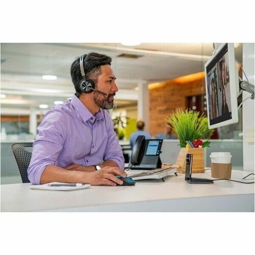 Poly Voyager Focus 2 USB-C Headset TAA