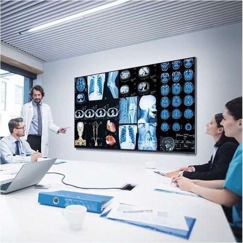 QBC SÉRIE 43 UHD 350 NIT IP5X CLASSÉ 16/7 2E GÉNÉRATION CONCEPTION B2B TIZEN