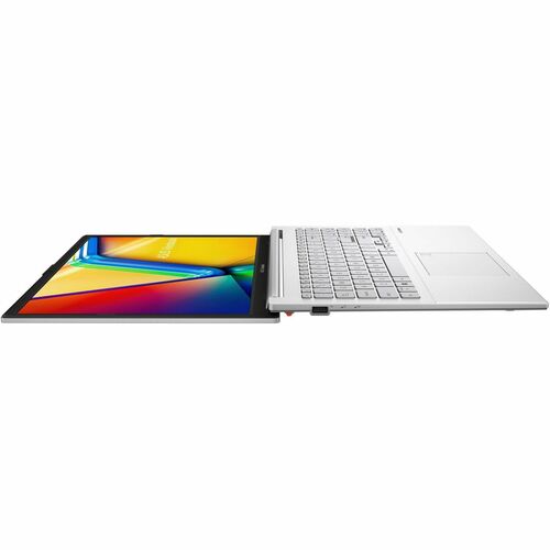 Processeur Intel Core i3-N305 1,8 GHz, 8 Go DDR4, W11 Home