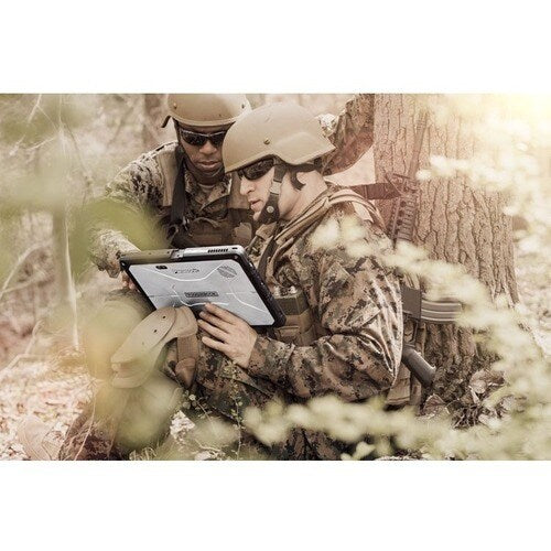 Panasonic TOUGHBOOK CF-33 Rugged Tablet - 12\" QHD - vPro Technology