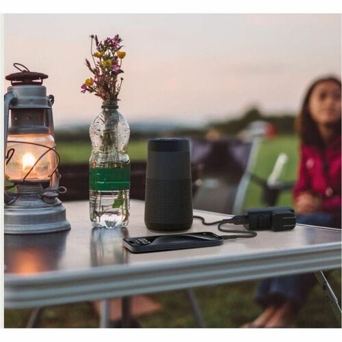 Belkin Hybrid Wall Charger and Power Bank Travel Kit
