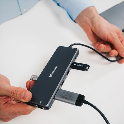 Hub multiport Verbatim USB-C Pro CMH 13 - 13 ports