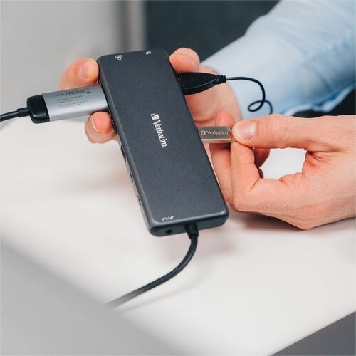 Hub multiport Verbatim USB-C Pro CMH 13 - 13 ports
