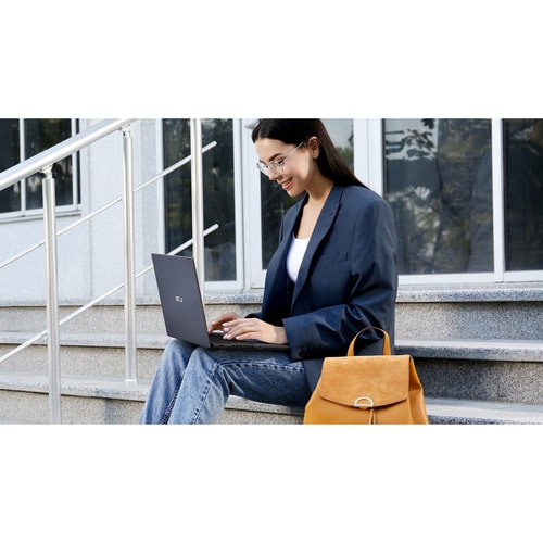 Processeur Intel Core i5-1335U P 1,3 GHz, écran 15,6 pouces, 16 Go DDR4, 1 socket W11 Pro