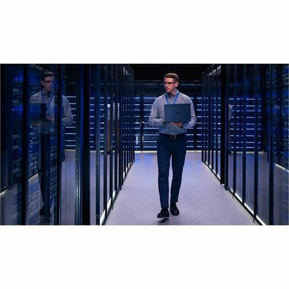 Processeur Intel Core i5-1335U P 1,3 GHz, 16 Go DDR5, écran 16 pouces W11 Pro