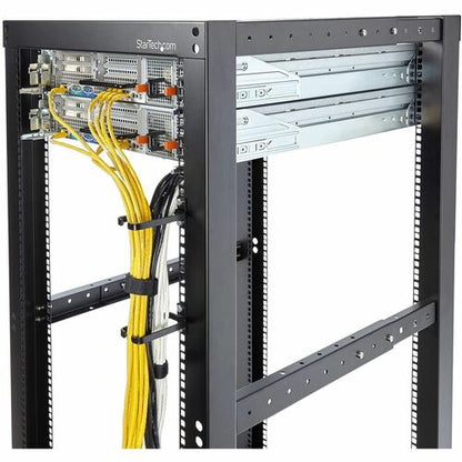 StarTech.com 5-Pack 1U Vertical Cable Management D-Ring Hooks, Server Rack Cable