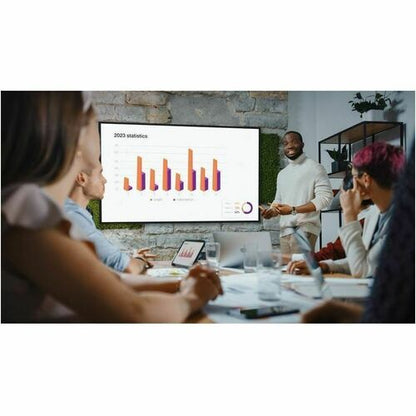 Écran plat professionnel 4K UHD 75 pouces. Support multimédia intégré.