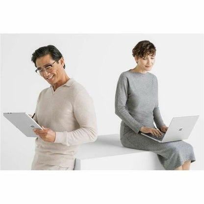 LAPTOP6 15INI7/16/256 FR PLATINUM