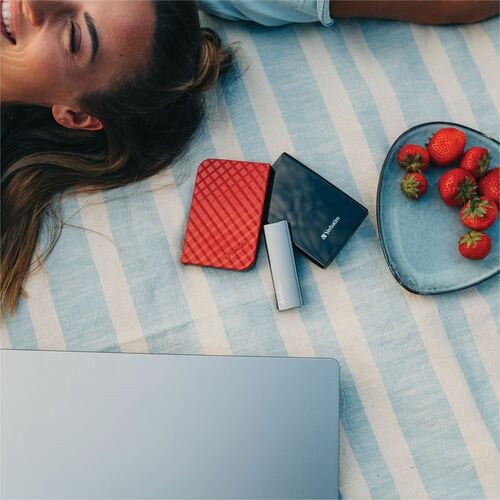 VERBATIM 2TB VX500 EXTERNAL SSD USB 3.1 GEN 2 SPACE GRAY MULTI 2