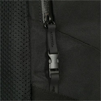 Estuche de transporte Targus Terra EcoSmart TBB649GL (parte trasera)
