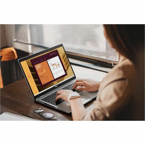DELL LATITUDE 5550 CORE ULTRA 5-135U 16 GB (2 DIMM) 256 GB SS 1920X