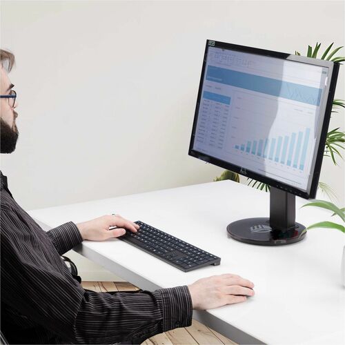 StarTech.com 24-inch 16:9 Anti