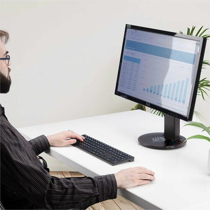 StarTech.com 24-inch 16:9 Anti