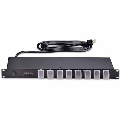 StarTech.com 8-Outlet Horizontal Rack Mount PDU, 1U Power Strip, Outle
