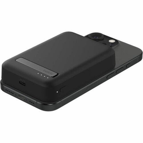 Belkin BoostCharge Pro Magnetic Power Bank with Qi