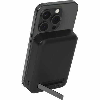 Belkin BoostCharge Pro Magnetic Power Bank with Qi