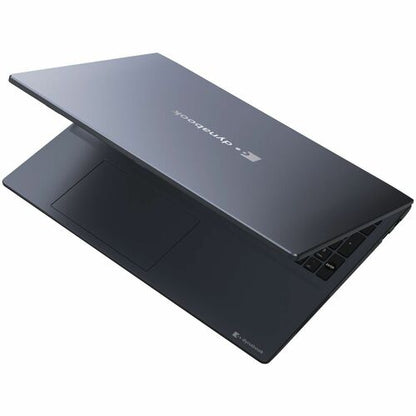 16 LED 155U 16GB DDR5 256GB SSD W 11 P