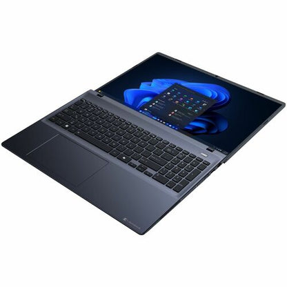 16 LED 155U 16GB DDR5 256GB SSD W 11 P