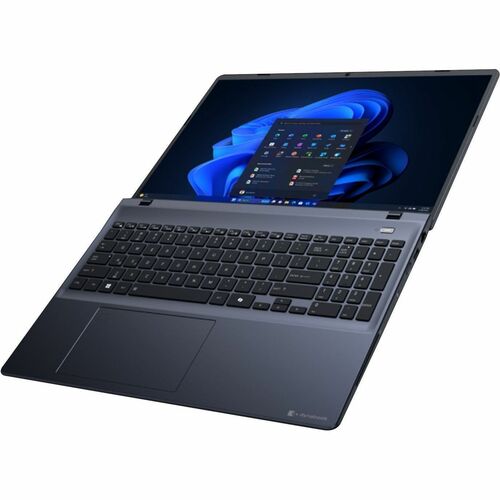 16 LED 155U 16GB DDR5 256GB SSD W 11 P