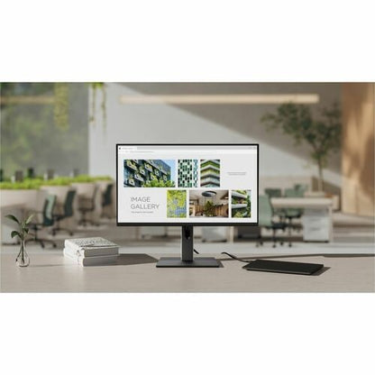 Moniteur ergonomique IPS 1440p avec station d'accueil 100 W USB-C RJ45 en guirlande