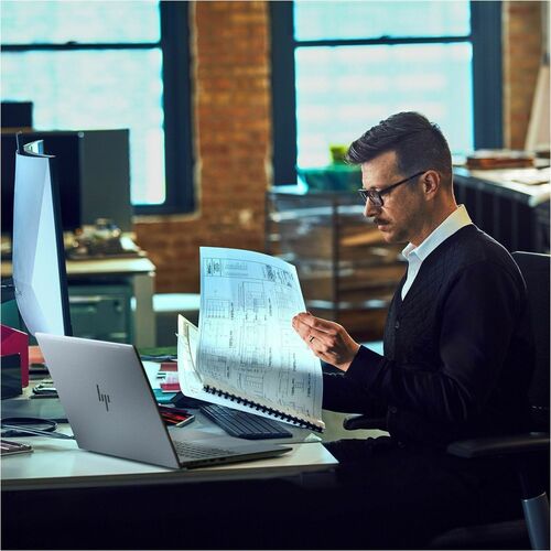 ZBOOK PWR G11A R9-8945HS 16IN 64GB 1TB W11P