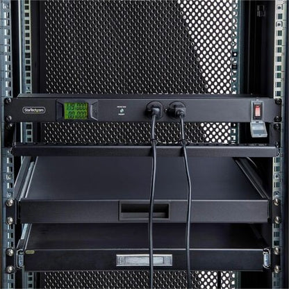 StarTech.com PDU 12 prises à montage en rack horizontal avec compteur, alimentation serveur 1U