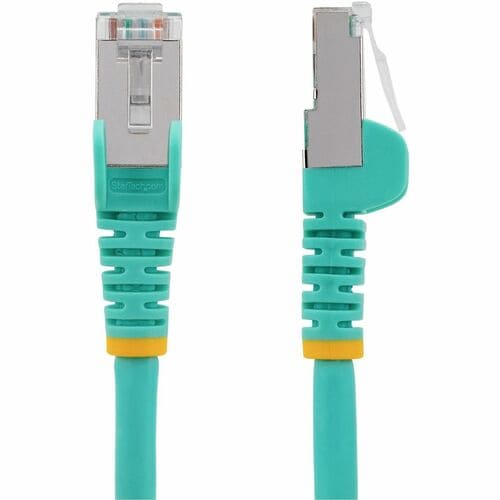 Câble Ethernet CAT6a StarTech.com de 30 cm