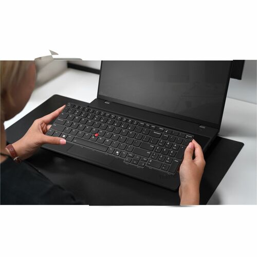 TOPSELLER TP L16 G1 U5 125U 3.60G 16GB 512GB 16IN WUXGA W11P64