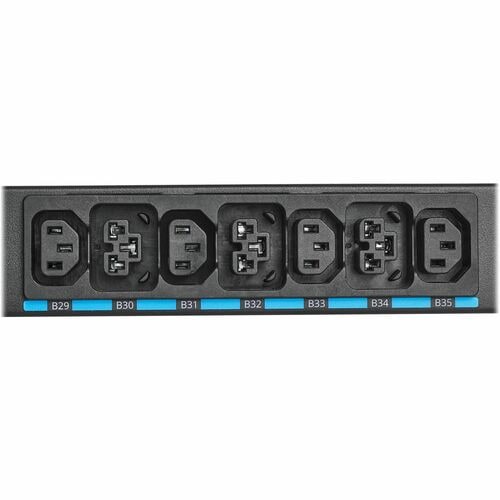 Unité de distribution d'alimentation Eaton G4 42 prises - Mesure - Entrée universelle - 24 x IEC 60320 C