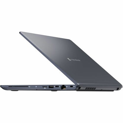 13.3 16GB 256GB SSD W 11 P