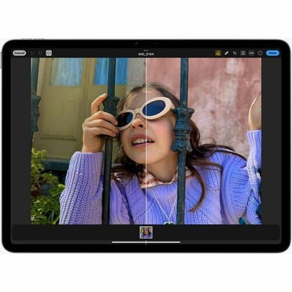 Apple iPad Air 11 (2025) A3267 Tablet - 11\" - 8 GB - 1 TB Storage - 5